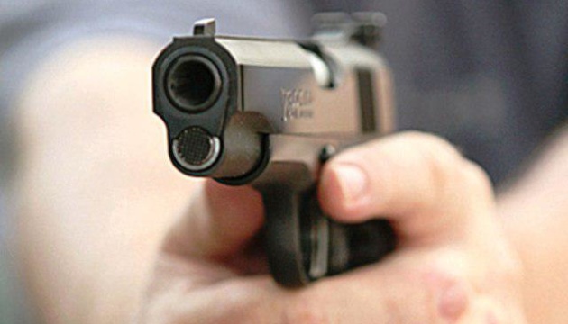 У Франківську чоловіка оштрафували за стрілянину біля магазину